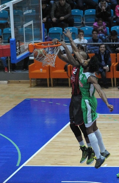 UŞAK SPORTİF:82-TORKU KONYASPOR BASKET:86 3