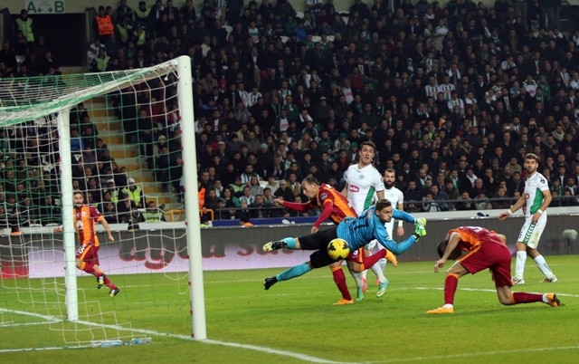 BU GECE BÖYLE BİTMEMELİYDİ 12