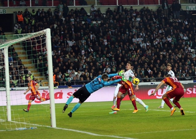 BU GECE BÖYLE BİTMEMELİYDİ 16