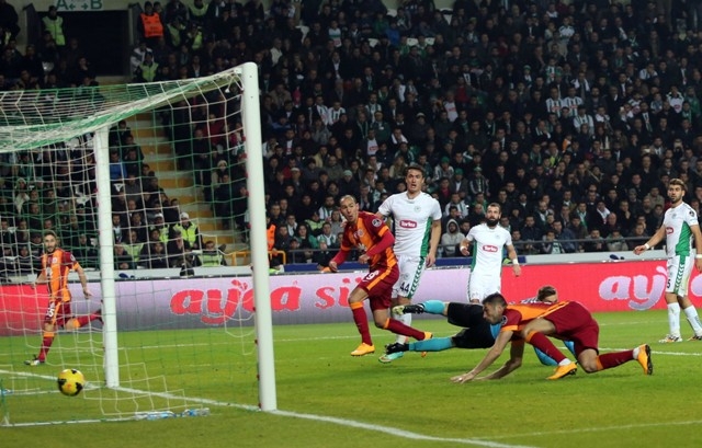 BU GECE BÖYLE BİTMEMELİYDİ 18