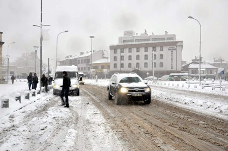 KONYA'DA KAR ETKİLİ OLDU 2
