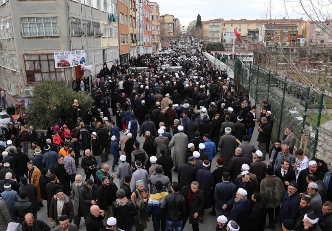Davutoğlu o cenazeye katıldı 6