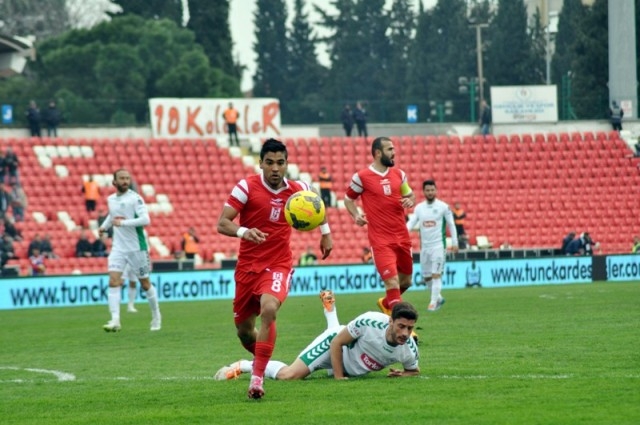 BALIKESİRSPOR:0 - TORKU KONYASPOR: 1 23