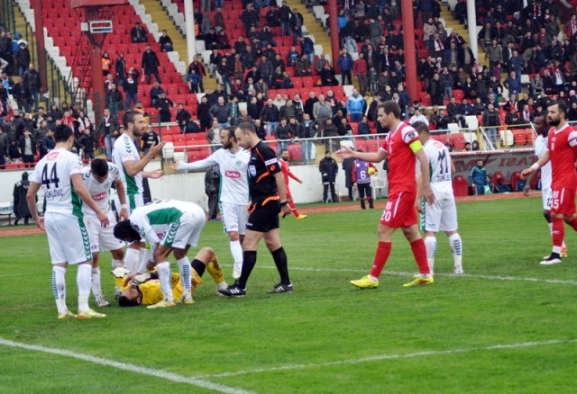 BALIKESİRSPOR:0 - TORKU KONYASPOR: 1 26