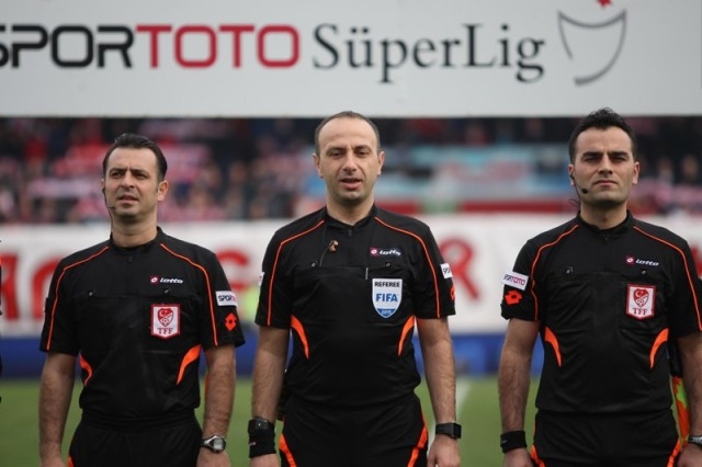 BALIKESİRSPOR:0 - TORKU KONYASPOR: 1 4