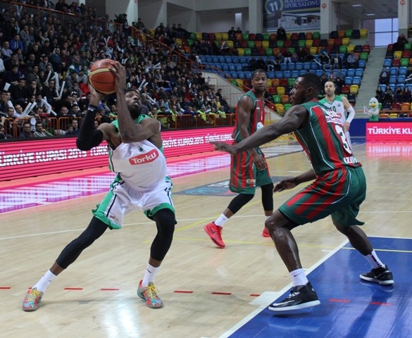 TORKU KONYASPOR: 93 - PINAR KARŞIYAKA:100 10