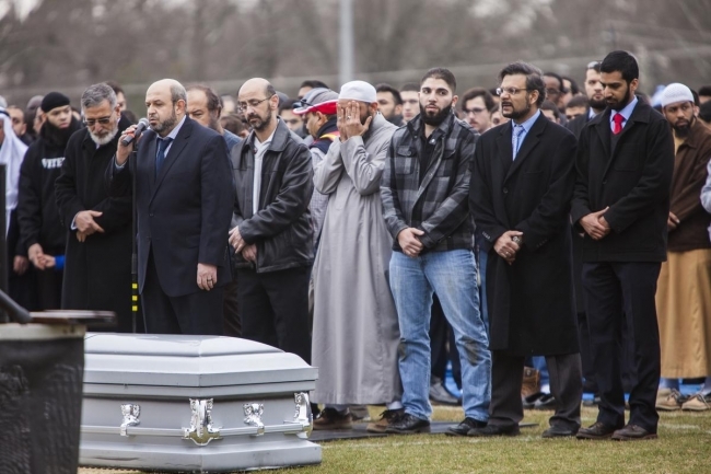 ABD'de katledilen 3 Müslüman defnedildi 7