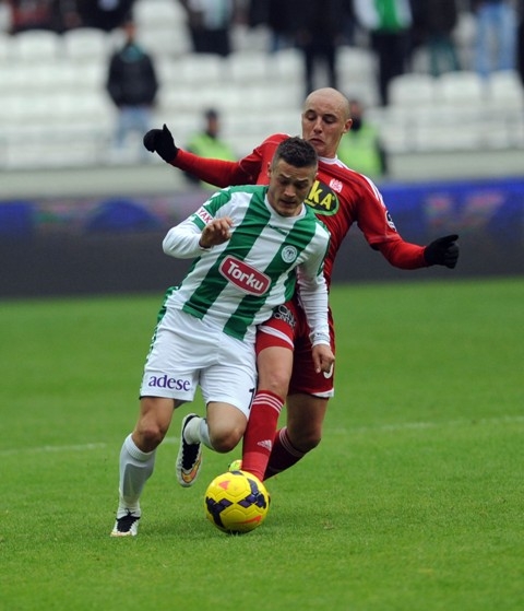 Konya'da kazanan Sergen'in Sivasspor'u 5