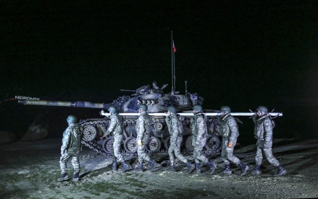 TÜRK ORDUSU SURİYE'YE BÖYLE GİRDİ 106