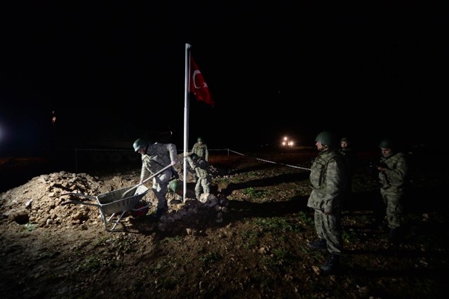 TÜRK ORDUSU SURİYE'YE BÖYLE GİRDİ 63