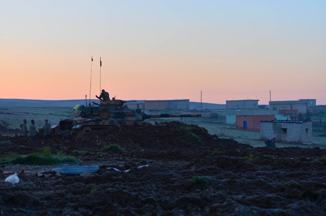 TÜRK ORDUSU SURİYE'YE BÖYLE GİRDİ 82