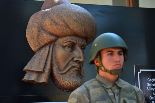 Ecdat yadigarı emanetlere özel tören 15