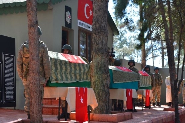 Ecdat yadigarı emanetlere özel tören 16