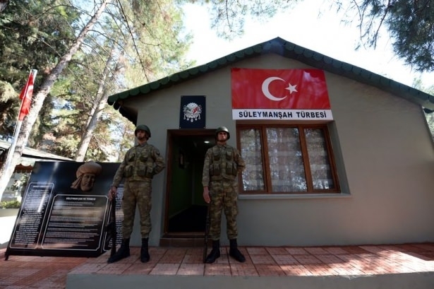 Ecdat yadigarı emanetlere özel tören 4