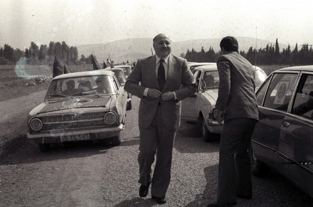Erbakan'ın hiç görmediğiniz fotoğrafları 1