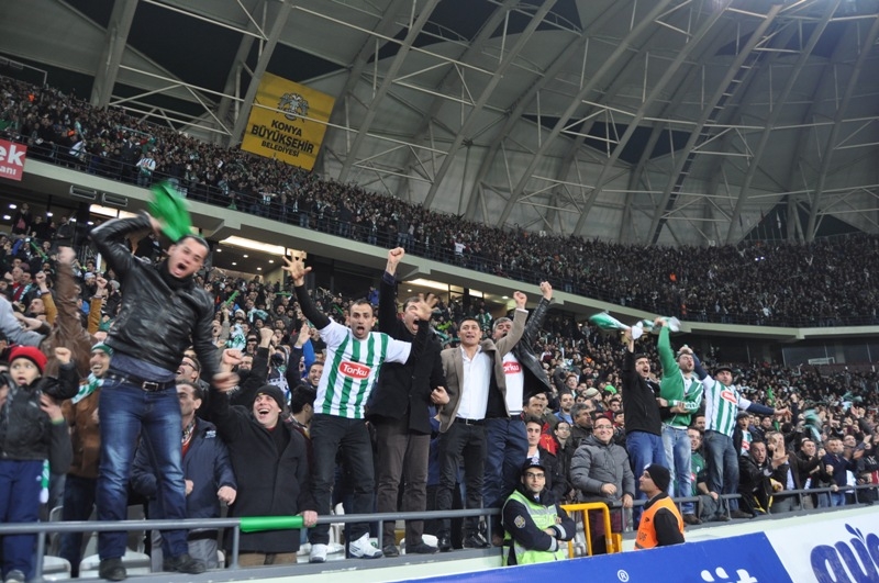 TORKU KONYASPOR: 1 - FENERBAHÇE:1 143
