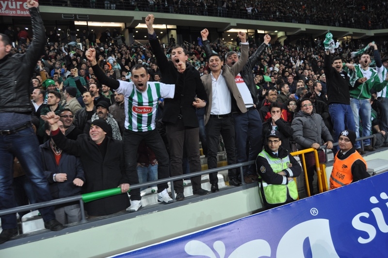 TORKU KONYASPOR: 1 - FENERBAHÇE:1 144