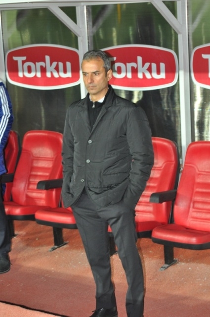 TORKU KONYASPOR: 1 - FENERBAHÇE:1 176
