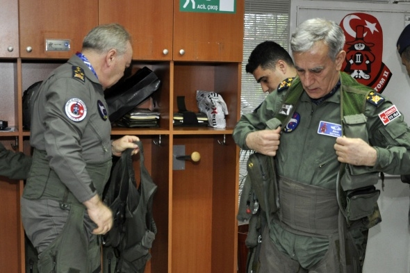 Uçan tabut RF-4E'lere veda 13