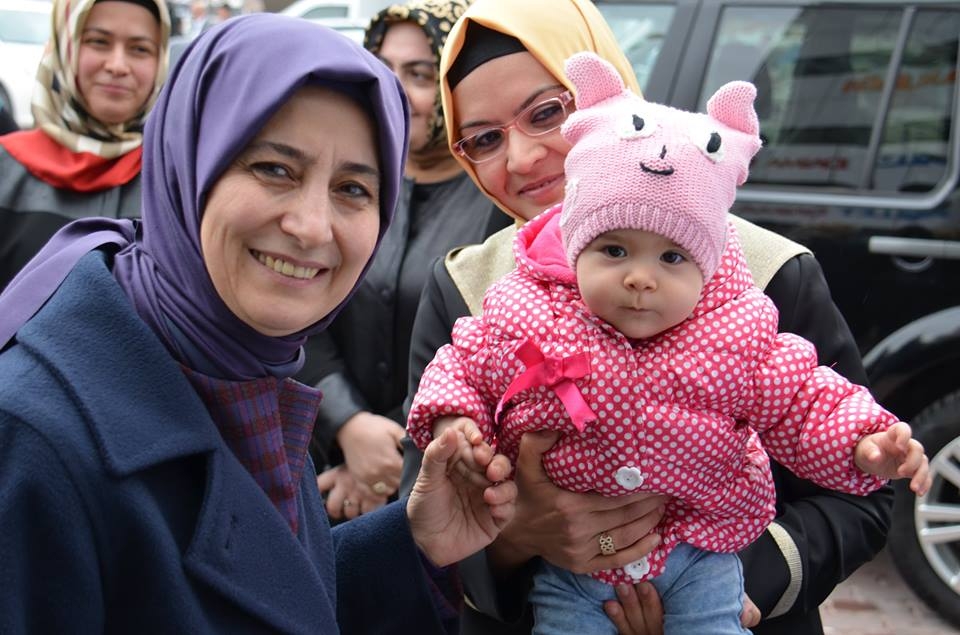 Sare Davutoğlu Konya İl Teşkilatı'nı ziyaret etti 29