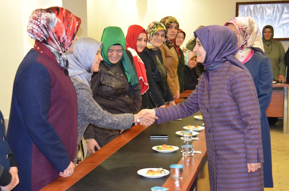 Sare Davutoğlu Konya İl Teşkilatı'nı ziyaret etti 7