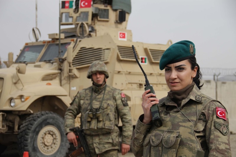 KARZAİ HAVAALANI MEHMETÇİĞE EMANET 3