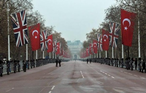 Gülün İngiltere ziyareti Twitterda 26