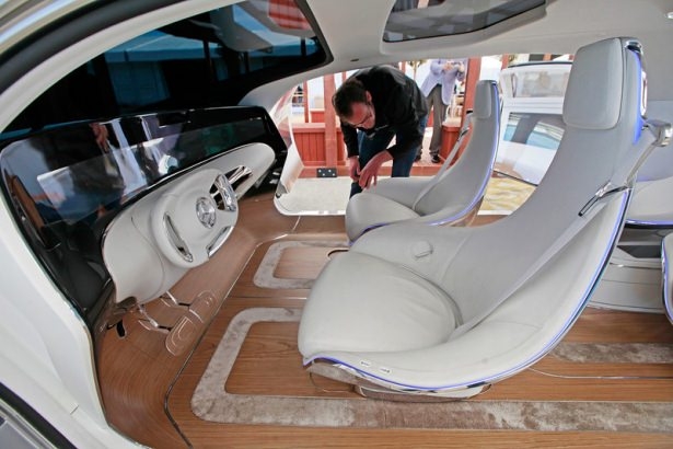 Mercedes'in Çılgın Arabası 11
