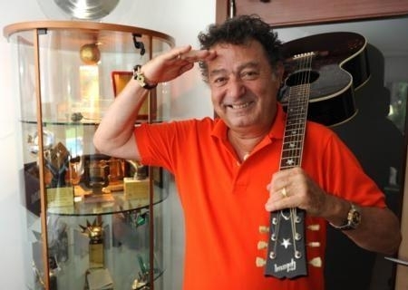 Kayahan'ın hayatından kareler... 9