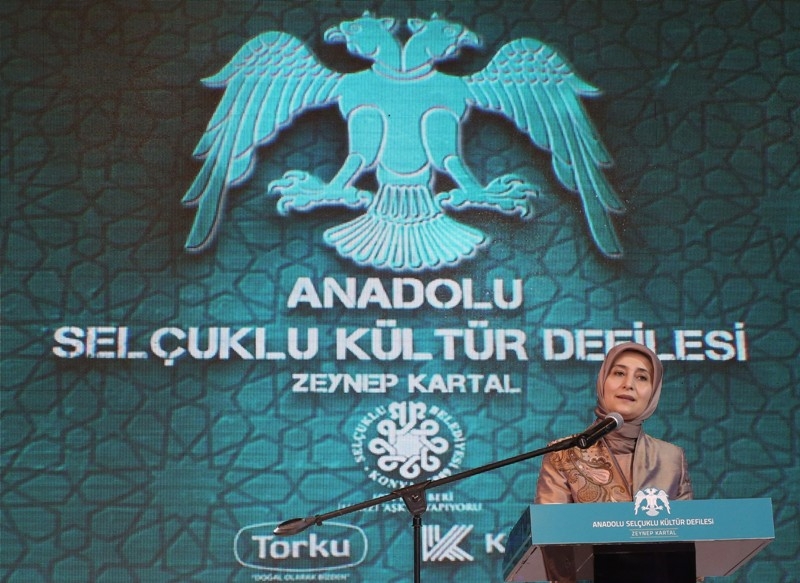 ANADOLU SELÇUKLU DEFİLESİ 15
