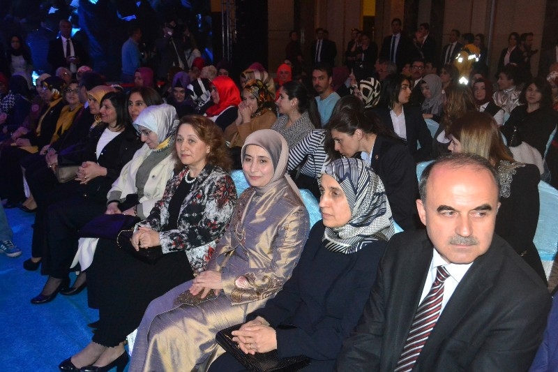 ANADOLU SELÇUKLU DEFİLESİ 52