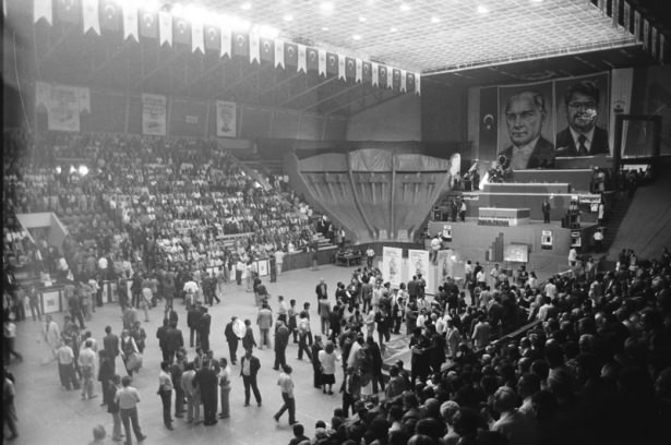TURGUT ÖZAL'IN VEFATININ 26. YILDÖNÜMÜ 19