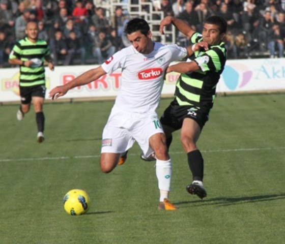 Akhisar Belediyespor-Konyaspor 1-1 Sezon 2011-2012