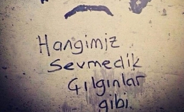 Efsane olmuş duvar yazıları 12
