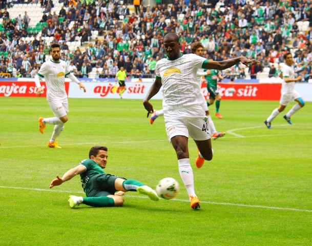 TORKU KONYASPOR:2 - AKHİSAR BELEDİYESPOR:1 29