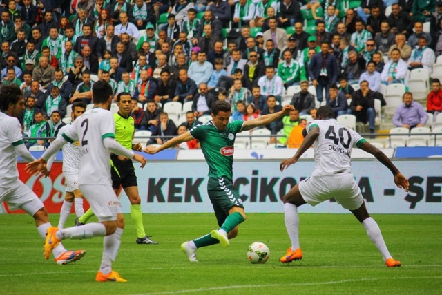 TORKU KONYASPOR:2 - AKHİSAR BELEDİYESPOR:1 36