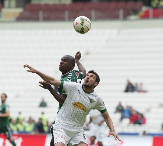 TORKU KONYASPOR:2 - AKHİSAR BELEDİYESPOR:1 6