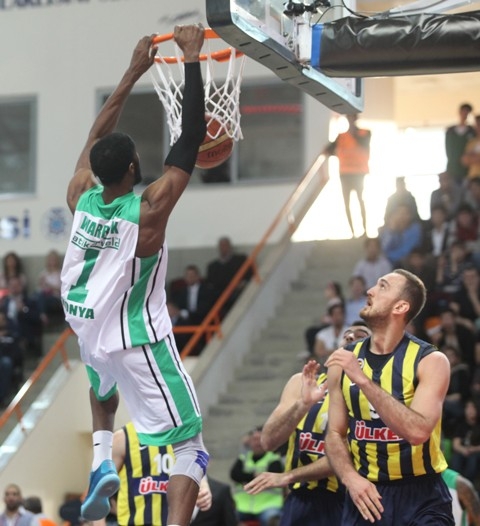 Torku Konyaspor: 80 - Fenerbahçe Ülker: 82 12