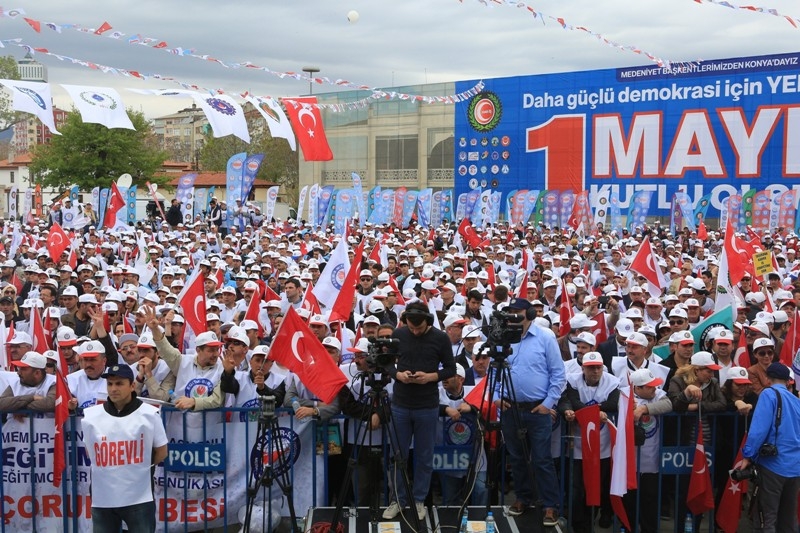 KONYA'DA TARİHİ 1 MAYIS 1