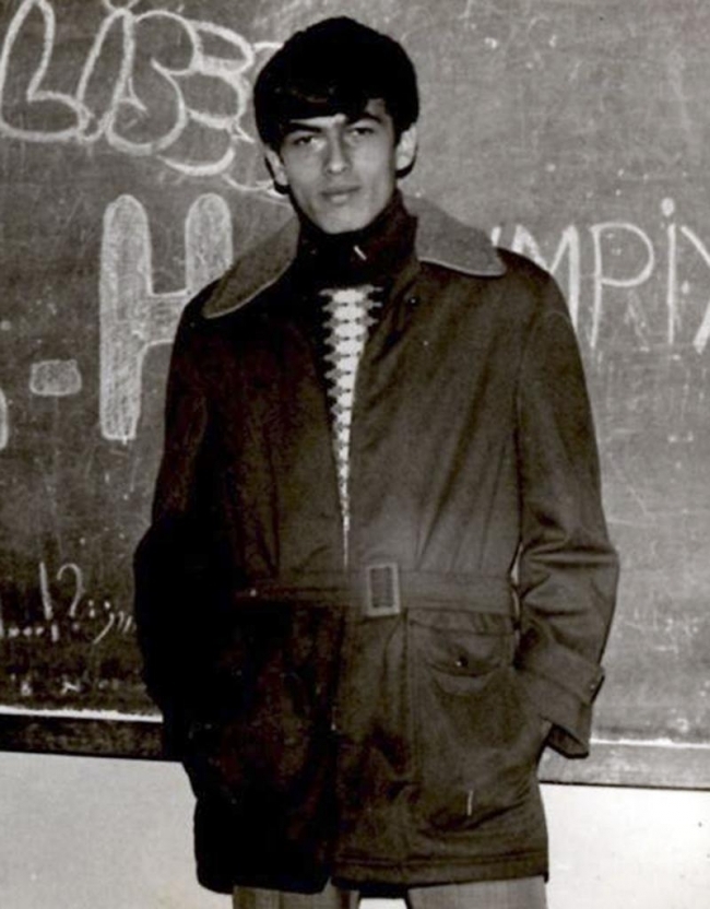 Başbakan ve bakanların gençlik fotoğrafları 6
