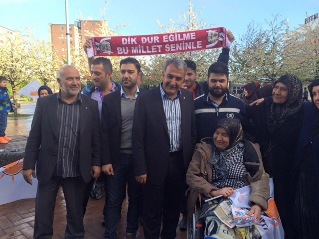 Ağralı seçim çalışmasını İsveç'e taşıdı 1