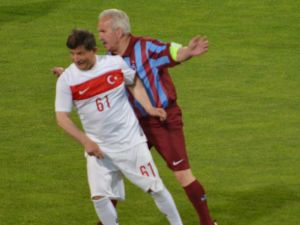 Ahmet Davutoğlu'ndan sürpriz maç