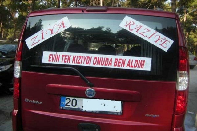 İlginç gelin arabası yazıları 22