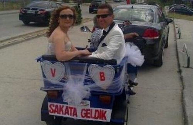İlginç gelin arabası yazıları 3