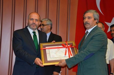 Konya milletvekilleri mazbatalarını aldı
