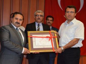 Konya milletvekilleri mazbatalarını aldı