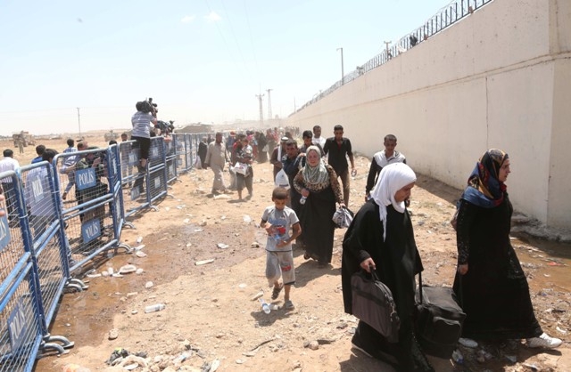 YİNE TÜRKİYE KUCAK AÇTI 1