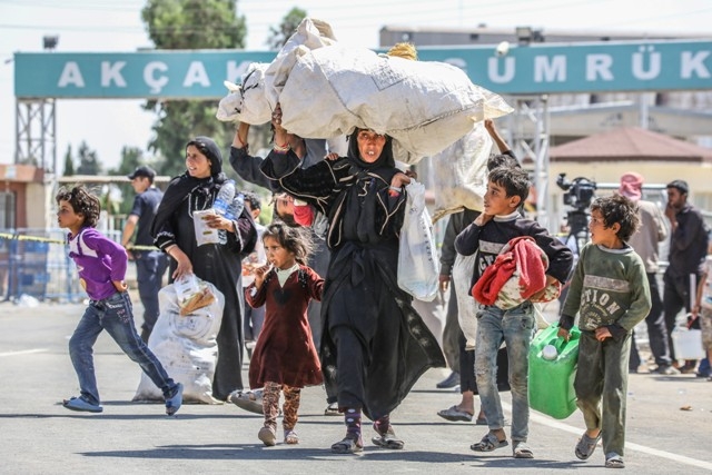 YİNE TÜRKİYE KUCAK AÇTI 100