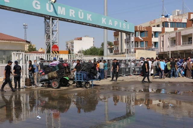 YİNE TÜRKİYE KUCAK AÇTI 12