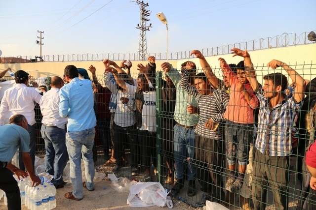 YİNE TÜRKİYE KUCAK AÇTI 63